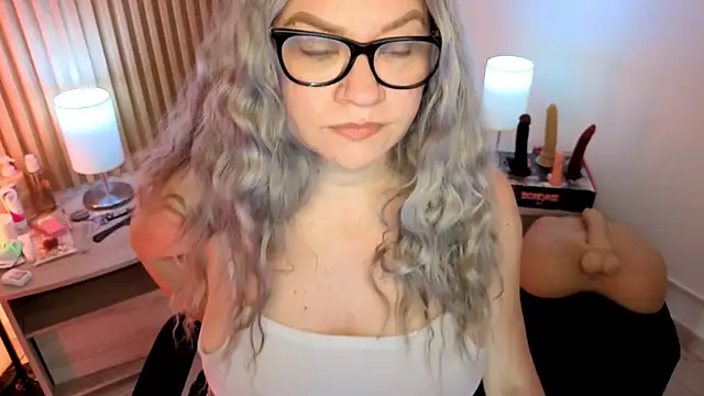 MarianL0ve online show from 05.20.26