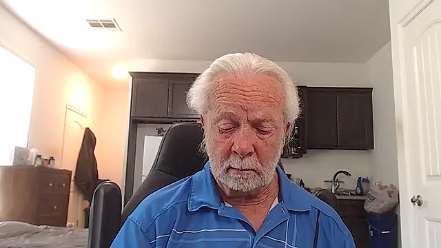 Snapshot of rockpoint69 chatting on 06.19.26 rockpoint69 online show from 06.19.26