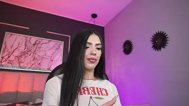 Snapshot of Samantha_Brooke chatting on 11.25.25 Samantha Brooke online show from 11.25.25