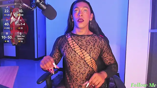 AmberRaus online show from 12.24.24