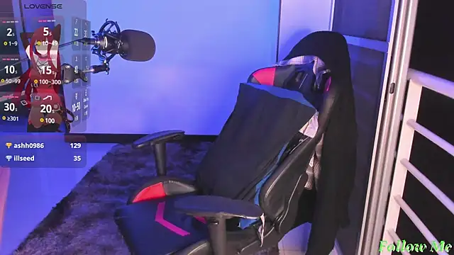 AmberRaus online show from 12.24.24