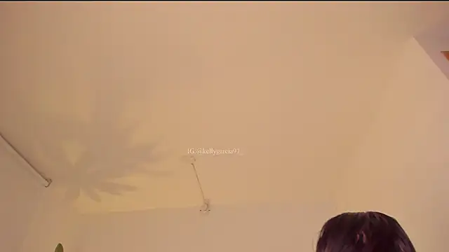 Ally Snow online show from 09.23.25