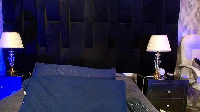 shelsyloreds online show from 03.10.25