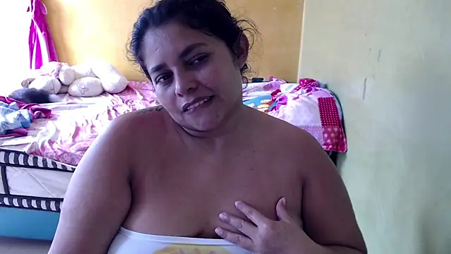 yulieth bbw online show from 02.20.26