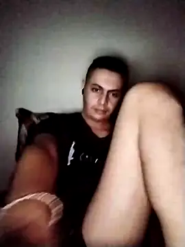 Snapshot of Iml22m chatting on 05.15.26 Iml22m online show from 05.15.26