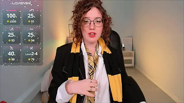 Snapshot of Charmy_Gracy chatting on 12.07.24 Charmy Gracy online show from 12.07.24