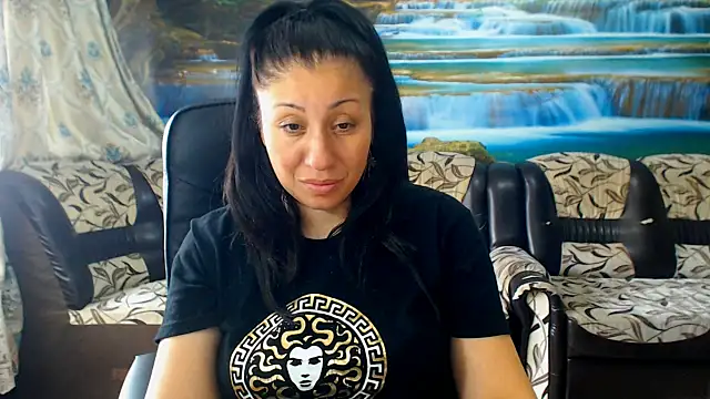 MoistMady online show from 06.02.26