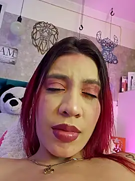 Snapshot of Rebeca_xs chatting on 01.17.25 Rebeca xs online show from 01.17.25