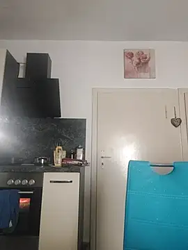 Snapshot of GeileEstelle chatting on 10.26.25 GeileEstelle online show from 10.26.25