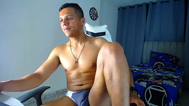 Snapshot of DavidAngell7 chatting on 02.25.26 DavidAngell7 online show from 02.25.26