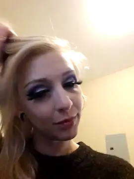 AmethystFoxx online show from 11.20.25