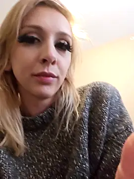 AmethystFoxx online show from 03.06.26