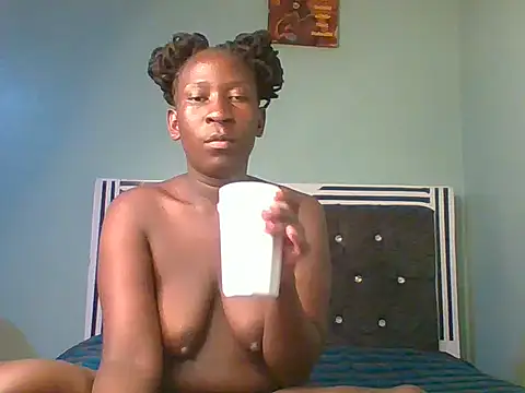 blackcuteebony online show from 10.05.25