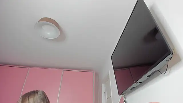 daddysgirl2222 online show from 10.19.25