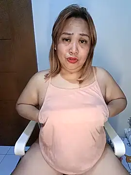 Snapshot of Sweet_asian_kylie chatting on 02.13.26 Sweet asian kylie online show from 02.13.26