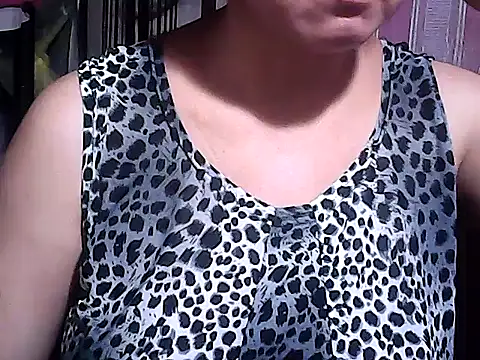 sweetsosie18 online show from 11.14.25