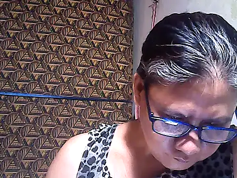 Snapshot of sweetsosie18 chatting on 07.01.26 sweetsosie18 online show from 07.01.26