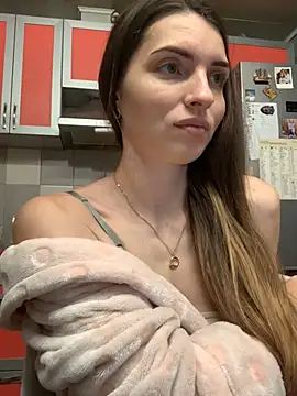 SeducingYoghourt online show from 01.05.25