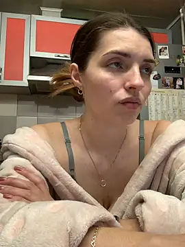 SeducingYoghourt online show from 02.07.25