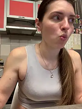 SeducingYoghourt online show from 03.10.25