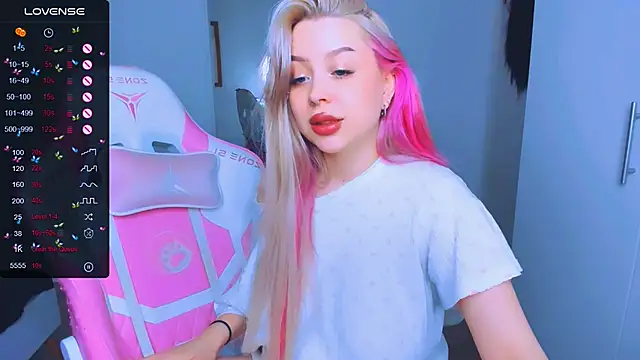 MonaLauu online show from 03.19.25