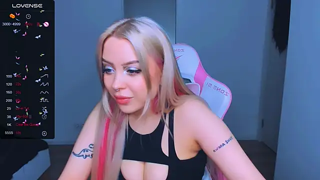 MonaLauu online show from 03.20.25