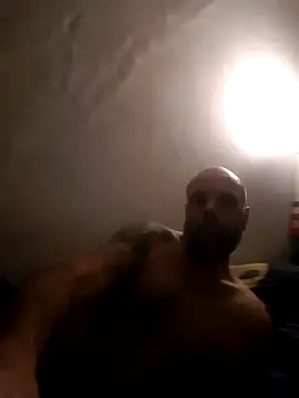 Ladyshaker82 online show from 02.26.25