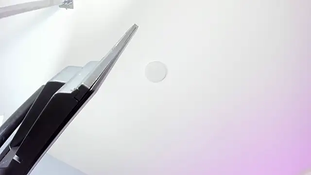 MiaConte online show from 01.03.25