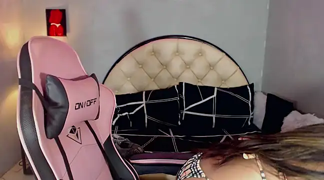 WeezyBabyXoxo online show from 02.11.25