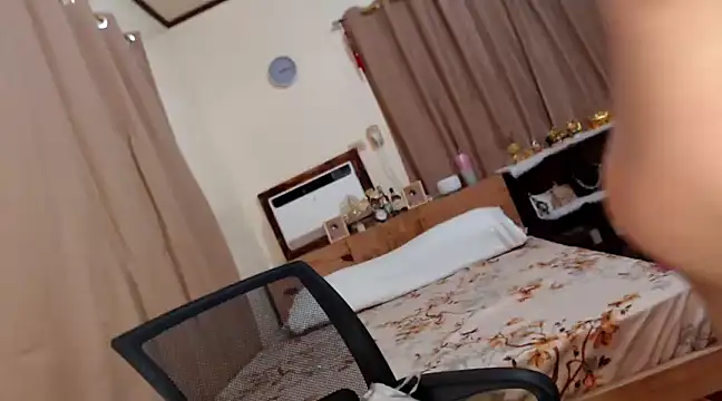 LoveMarieFoxxx online show from 01.14.25