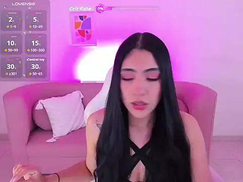 Snapshot of tatiana_prada chatting on 10.22.25 tatiana prada online show from 10.22.25