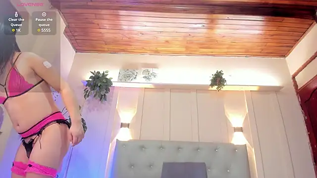 nicol snow online show from 01.24.25