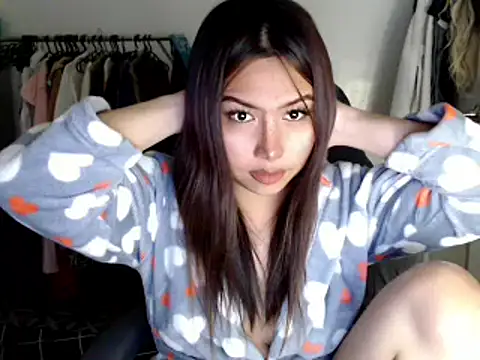 urqueendominant online show from 02.24.25