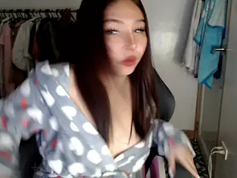 urqueendominant online show from 02.26.25