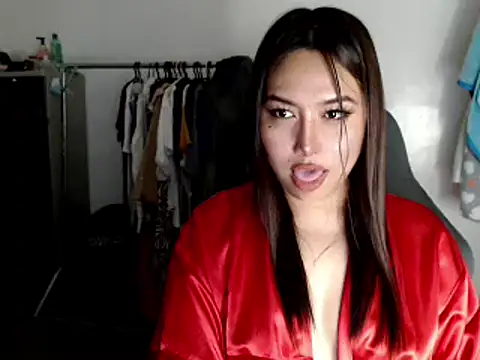 urqueendominant online show from 03.04.25