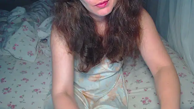 Snapshot of LoraPreston chatting on 07.03.26 LoraPreston online show from 07.03.26