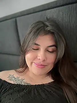 Snapshot of Alyaa_s chatting on 01.30.25 Alyaa s online show from 01.30.25