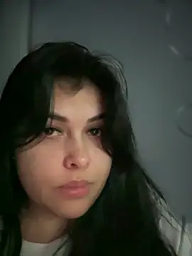 Snapshot of Alyaa_s chatting on 10.01.25 Alyaa s online show from 10.01.25