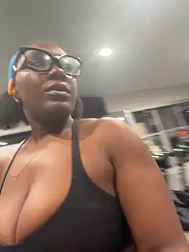 TilaTotti online show from 04.08.26