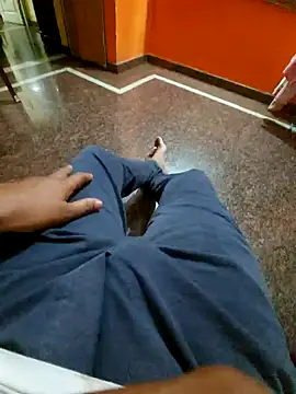 Stripkomal online show from 09.24.25