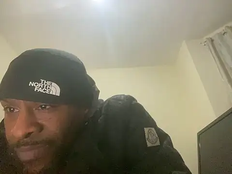 CuzzyB69 online show from 03.18.25