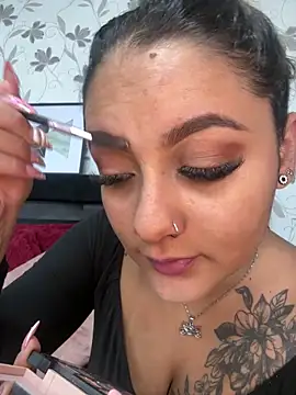 Emiily W online show from 12.16.25