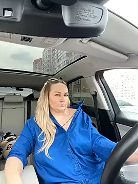 Snapshot of Bondgirl_013 chatting on 03.14.25 Bondgirl 013 online show from 03.14.25