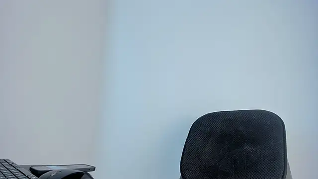 Snapshot of my_lovely_mia chatting on 01.26.25 my lovely mia online show from 01.26.25