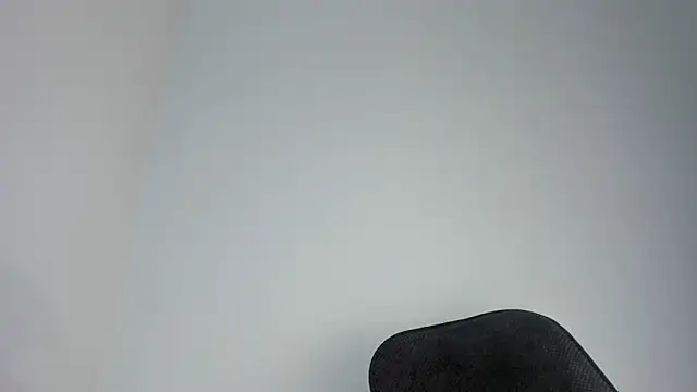 Snapshot of my_lovely_mia chatting on 02.12.25 my lovely mia online show from 02.12.25