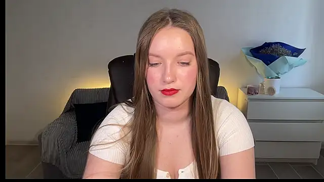 EvaMaddison online show from 03.21.26