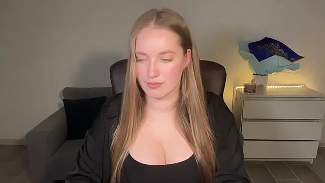 EvaMaddison online show from 06.29.26