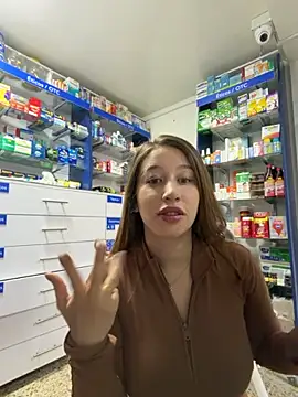 Snapshot of roouse chatting on 10.25.25 roouse online show from 10.25.25