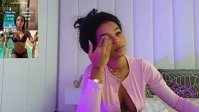 KimiBrown online show from 12.07.24