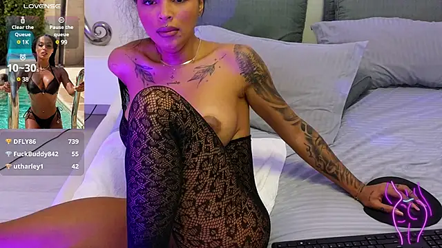 KimiBrown online show from 02.21.25